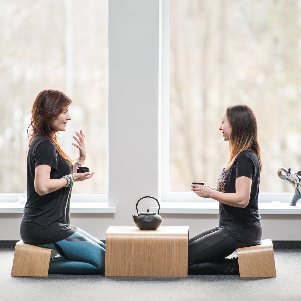 Håndlavet Seiza Bænke- & Bordssæt  – Japansk-inspireret Te- og Meditationssæt 🍵🌿